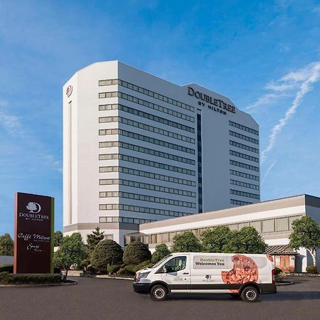 Doubletree By Hilton Fort Lee/George Washington Bridge Экстерьер фото