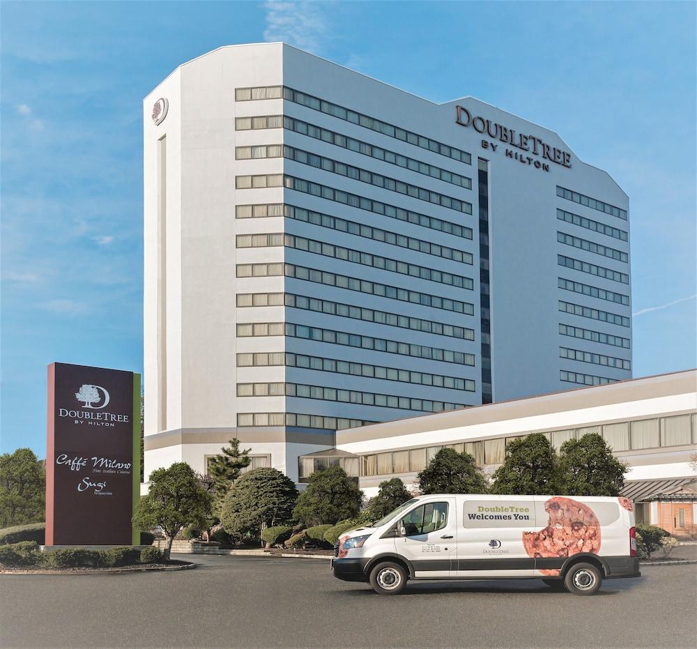 Doubletree By Hilton Fort Lee/George Washington Bridge Экстерьер фото
